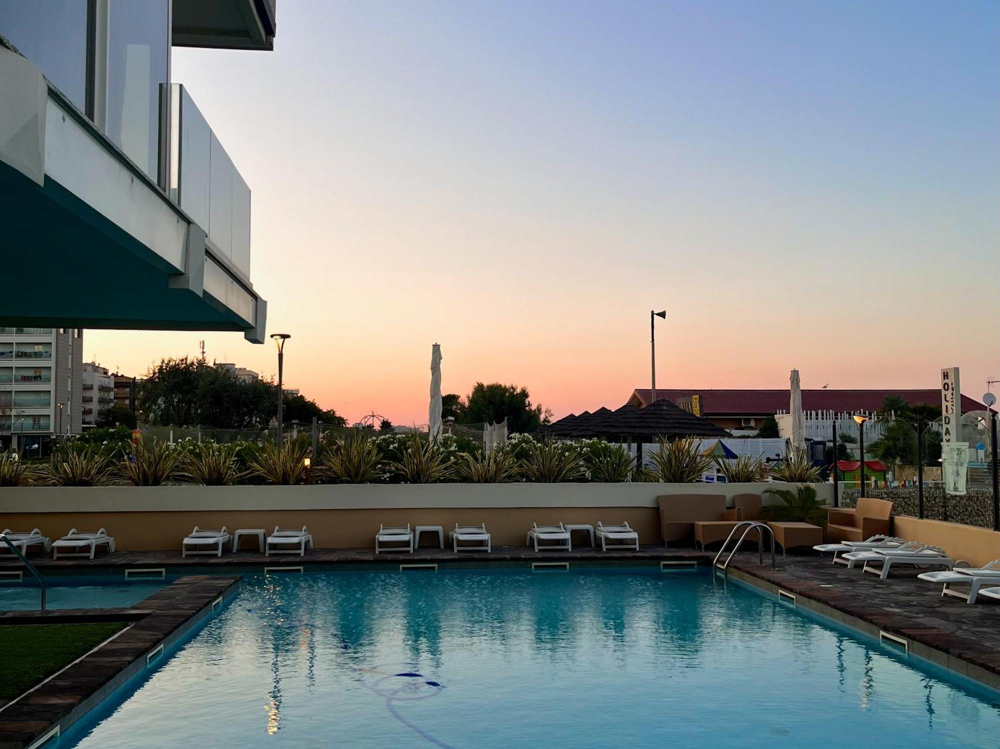 Hotel Benini Milano Marittima Kültér fotó