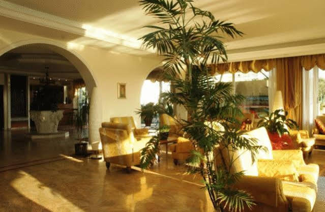 Hotel Benini Milano Marittima Kültér fotó